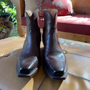 Lucchese Brown Leather Ankle Boot Size 8